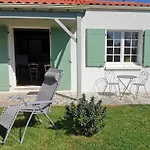 Maison Lumineuse Pour 6, A 700m, Jardin Spacieux - Fr-1-194-346 펜션 생-뱅상-쉬르-자르