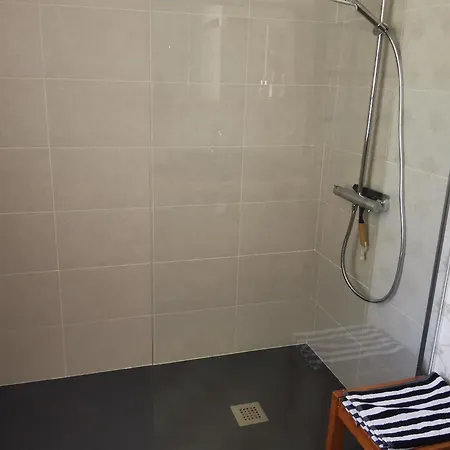 Maison Lumineuse Pour 6, à 700m, Jardin Spacieux - Fr-1-194-346 Hébergement de vacances *